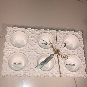 Mud Pie muffin pan/dish